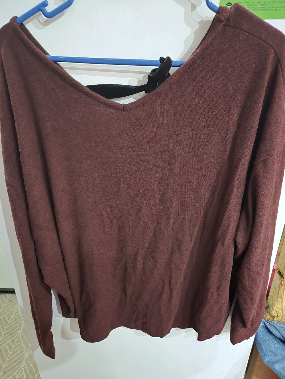 Maurices Maroon Sweater with Velvet Tie